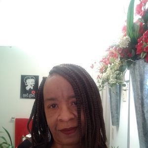 Meet your Posher, Phebe